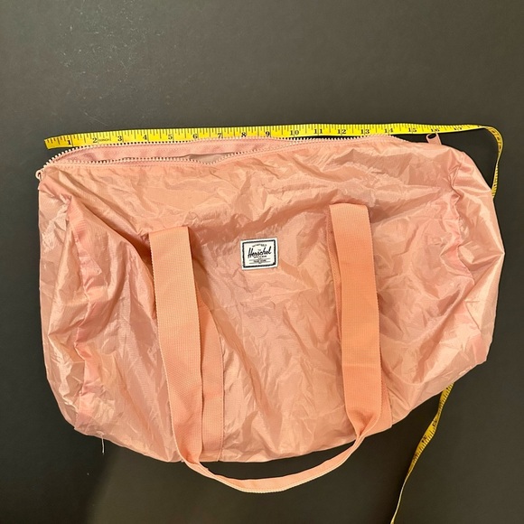 Herschel Supply Company Coral Travel Bag - Picture 2 of 4